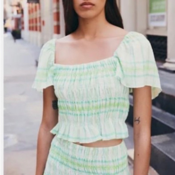 Zara Green and White Square Neck Top - Picture 2 of 3